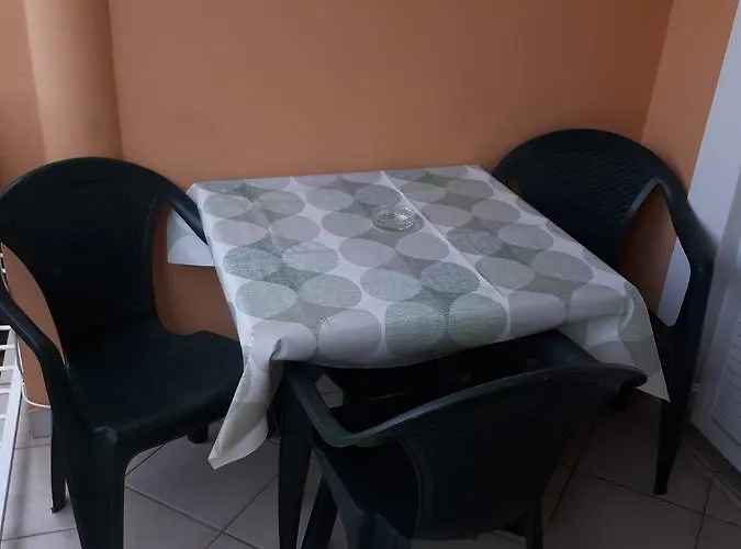 Tutina Apartman