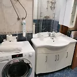 Tutina Apartment