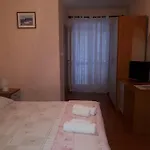 Tutina Apartment *