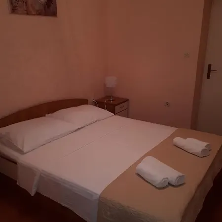 Apartament Tutina