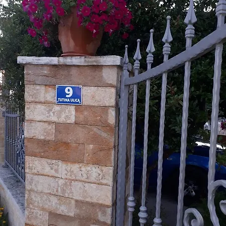 Tutina Bibinje